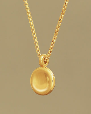 Button Grand pendant on round box chain by George Rings solid 18k gold circle charm pendant necklace