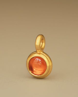 Duchess Pendant by George Rings. Padparadscha cabochon pendant in solid 18K yellow gold. Round box chain.