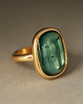 Lago di Como Estate Ring by George Rings Blue Green Tourmaline Cabochon Cocktail ring oval solid 18k gold