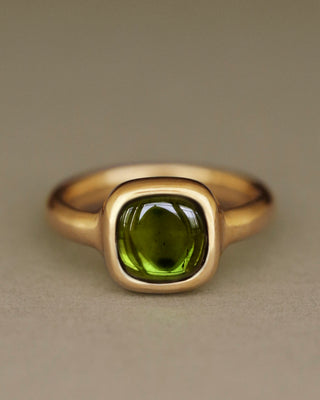 Sophia Ring by George Rings green tourmaline cushion cut cabochon solitaire ring in solid 18k gold