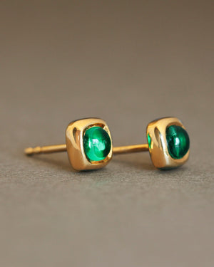 sovereign studs by george rings emerald earrings cabochon colombian emerald solid 18k gold
