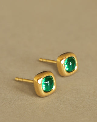 sovereign studs by george rings emerald earrings cabochon colombian emerald solid 18k gold