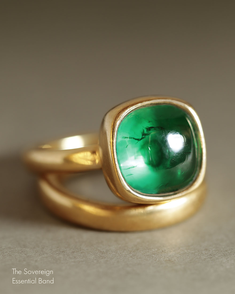 The Sovereign by George Rings emerald cabochon solitaire ring wedding engagement ring cast in solid 18k yellow gold